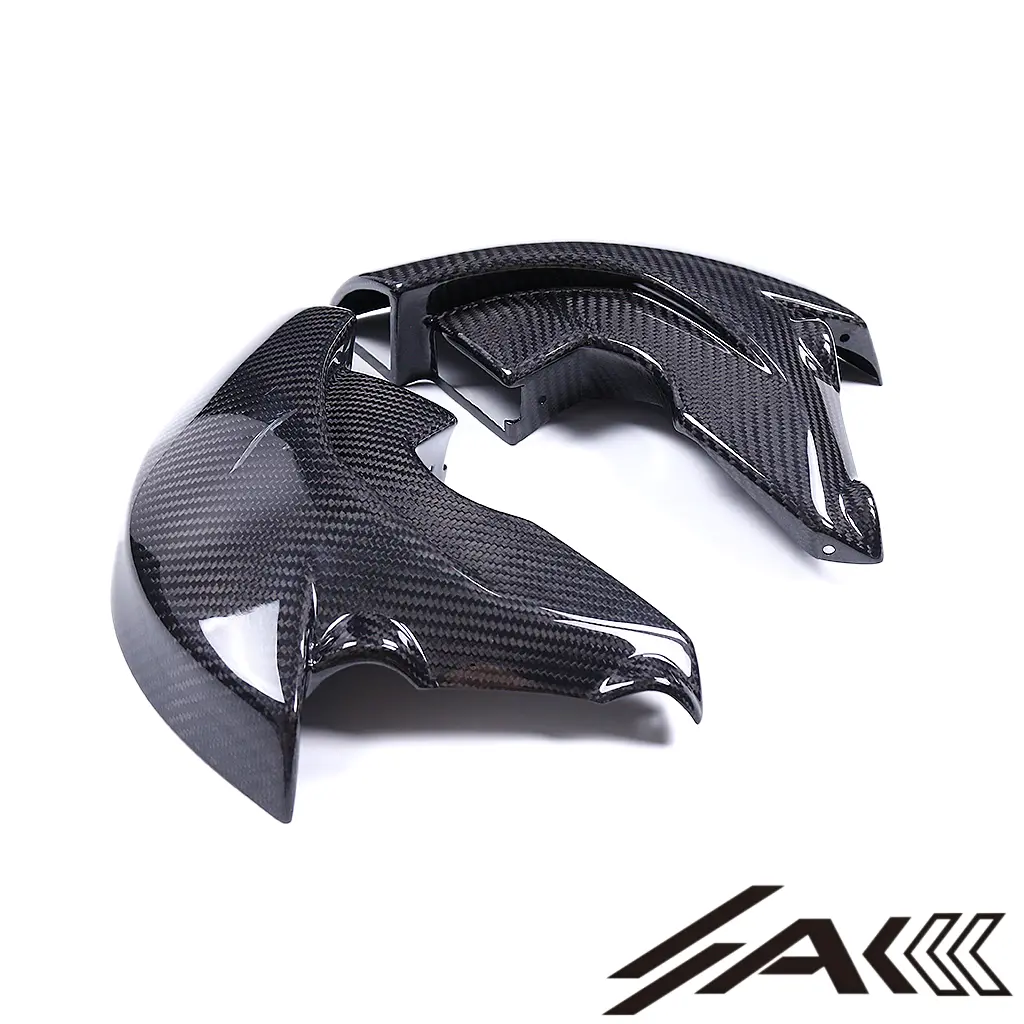 AK-Carbon-100-Dry-Carbon-Fiber-Brake-Disc-Air-Duct-Cooler-Motorcycle2.webp Yamaha R1 Dry Carbon Fiber Brake Cooler | AK Carbon - 图片 1