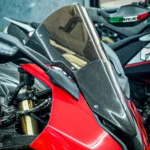 2020- 2025 BMW S1000RR Dry Carbon Fiber Windscreen Front Windshield - 图片 2
