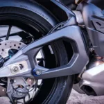 Ducati Panigale Streetfighter V4 Dry Carbon Fiber Swingarm Cover | AK Carbon - 图片 2